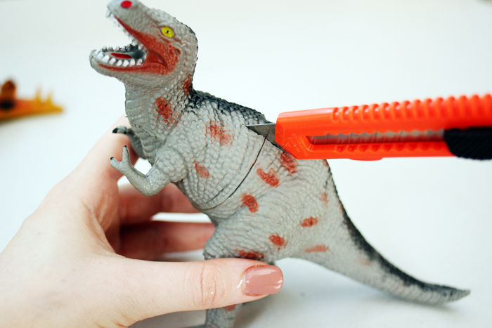 DIY: Dinosaur Planters by www.highwallsblog.com